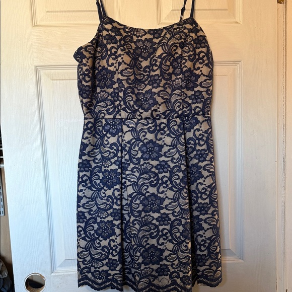 Speechless Dresses & Skirts - Speechless Navy Floral Lace Dress